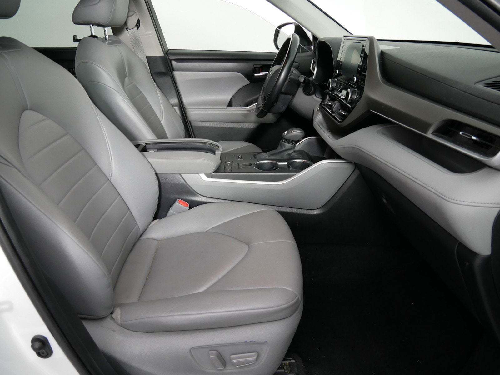 2020 Toyota Highlander XLE FWD *1 OWNER!*