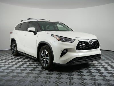 2020 Toyota Highlander XLE FWD *1 OWNER!*