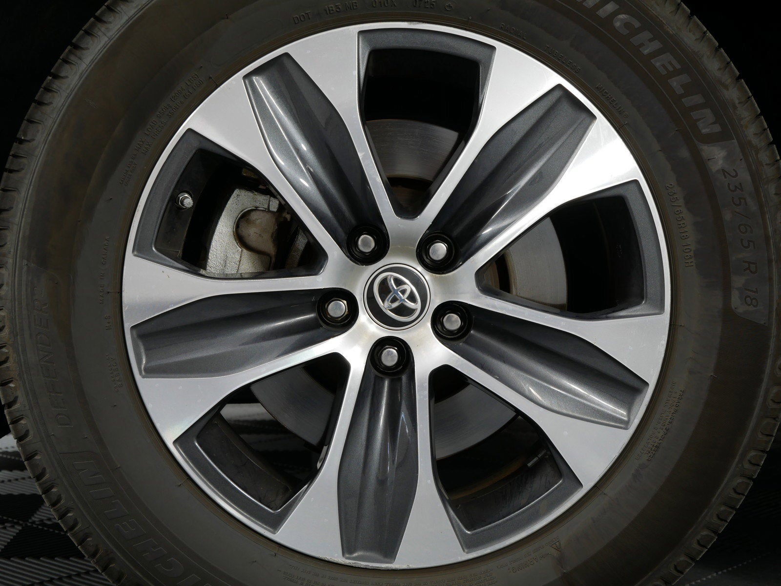 2020 Toyota Highlander XLE FWD *1 OWNER!*