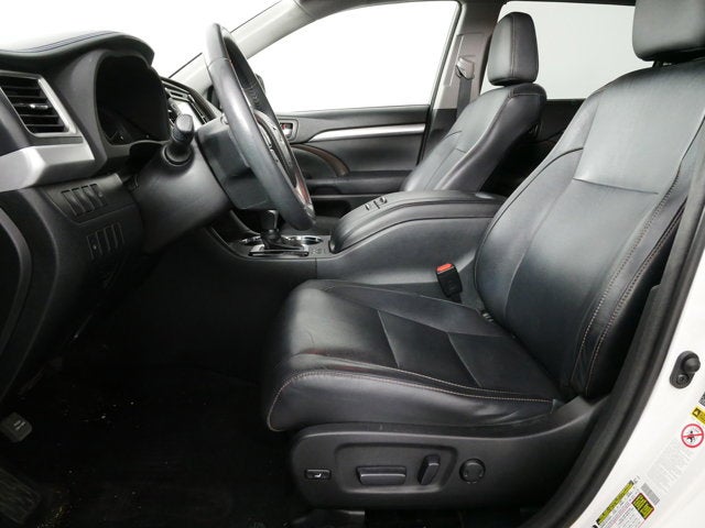 2015 Toyota Highlander XLE AWD *1-OWNER, CLEAN CARFAX!*