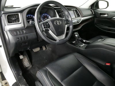 2015 Toyota Highlander XLE AWD *1-OWNER, CLEAN CARFAX!*