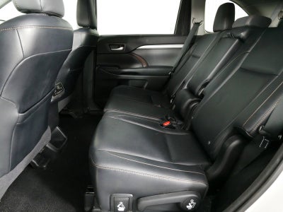 2015 Toyota Highlander XLE AWD *1-OWNER, CLEAN CARFAX!*