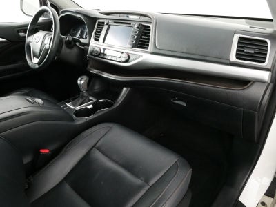 2015 Toyota Highlander XLE AWD *1-OWNER, CLEAN CARFAX!*