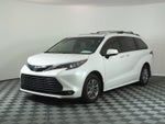 2025 Toyota Sienna XLE Hybrid *1-OWNER*