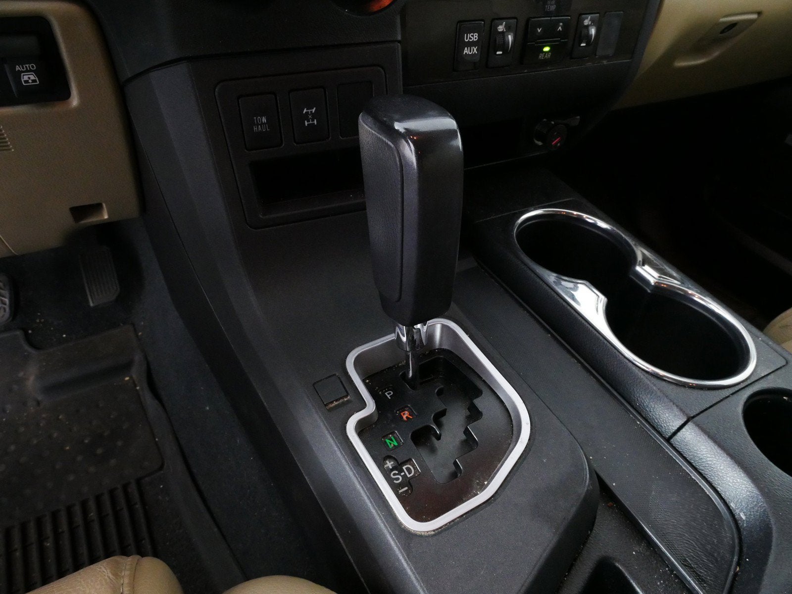 2019 Toyota Sequoia Limited 4WD *1-OWNER*