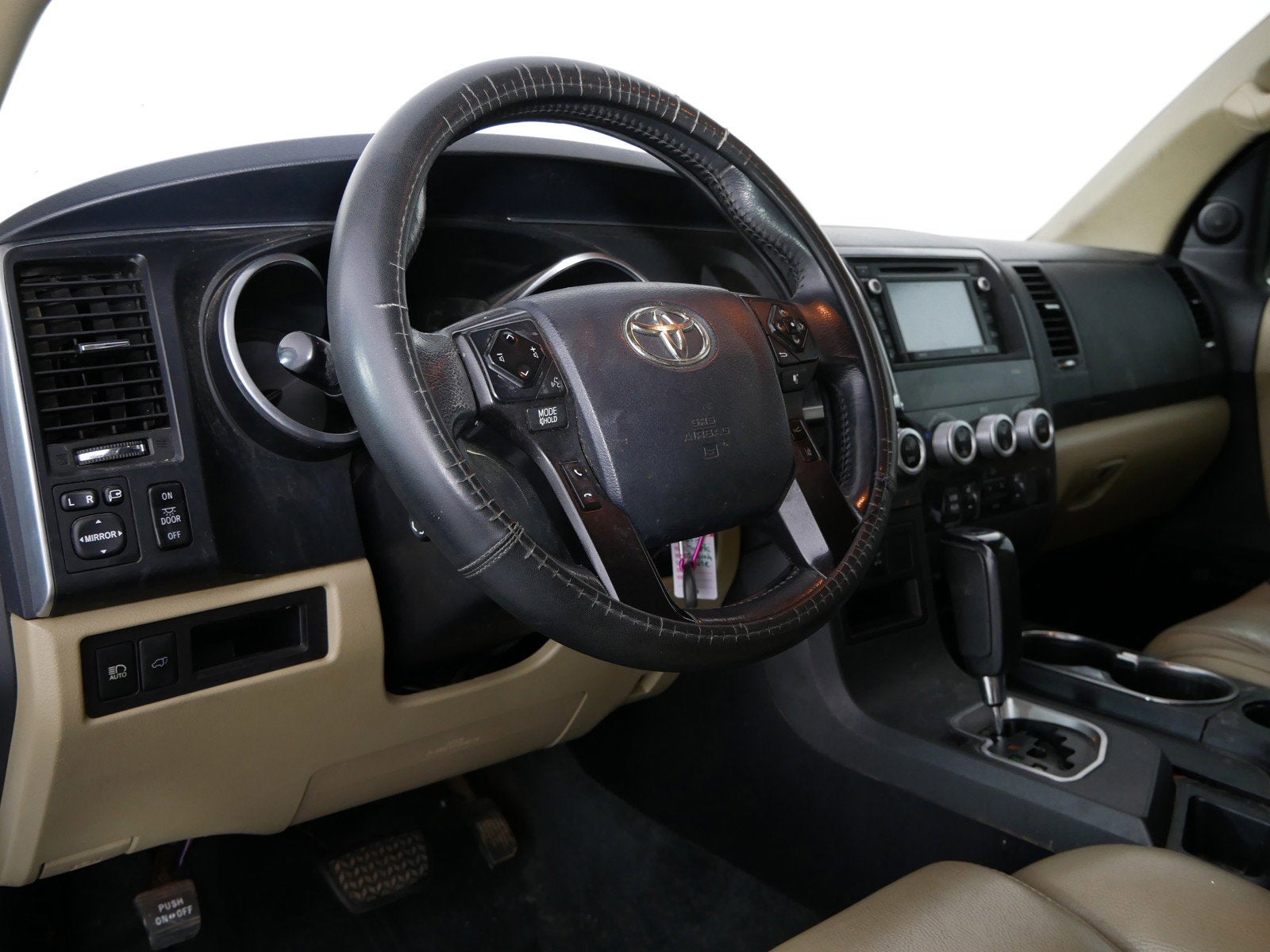 2018 Toyota Sequoia Limited 4WD *WELL MAINTAINED!*