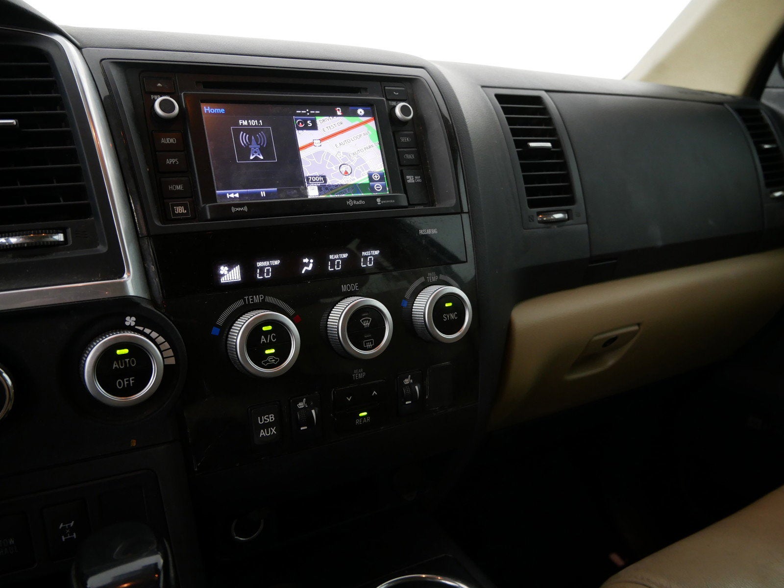 2018 Toyota Sequoia Limited 4WD *WELL MAINTAINED!*