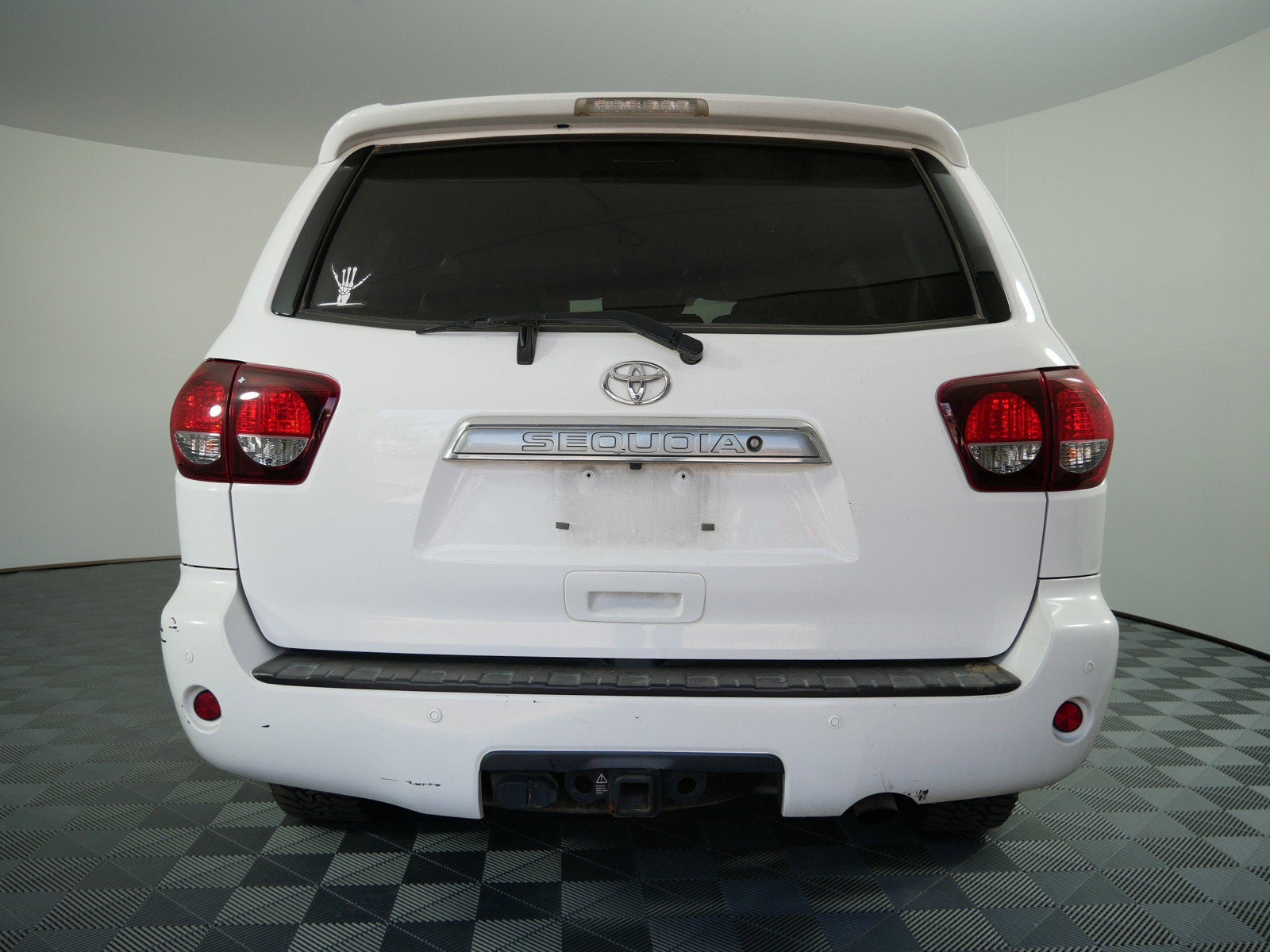 2018 Toyota Sequoia Limited 4WD *WELL MAINTAINED!*