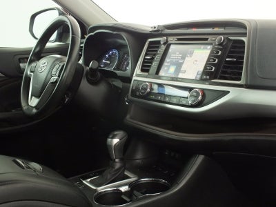 2017 Toyota Highlander XLE AWD *CLEAN CARFAX*