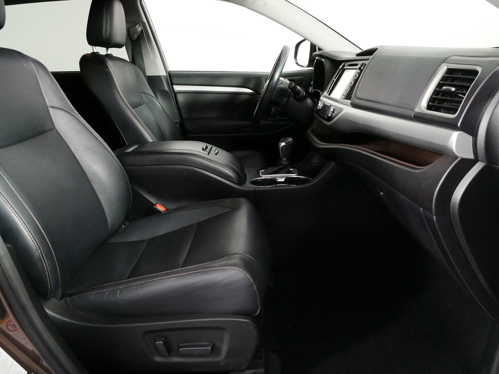 2017 Toyota Highlander XLE AWD *CLEAN CARFAX!*