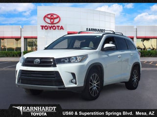 2017 Toyota Highlander SE AWD *ROOMY!*