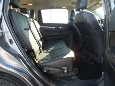 2019 Toyota Highlander XLE AWD *CLEAN CARFAX*