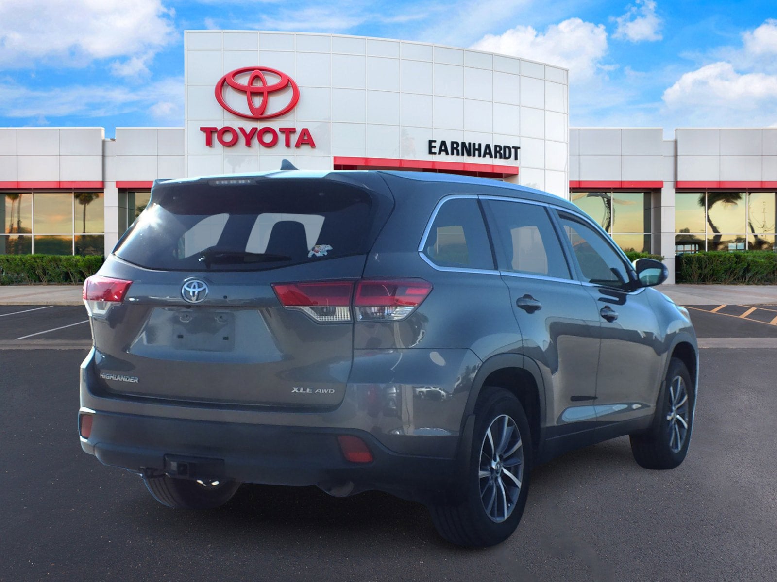 2019 Toyota Highlander XLE AWD *CLEAN CARFAX*