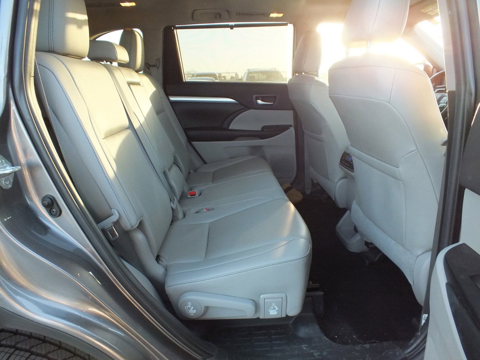 2019 Toyota Highlander XLE AWD *1-OWNER*