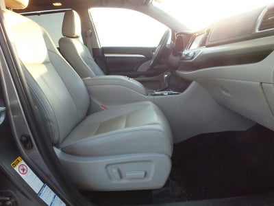 2019 Toyota Highlander XLE AWD *1-OWNER*