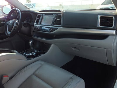 2019 Toyota Highlander XLE AWD *1-OWNER*