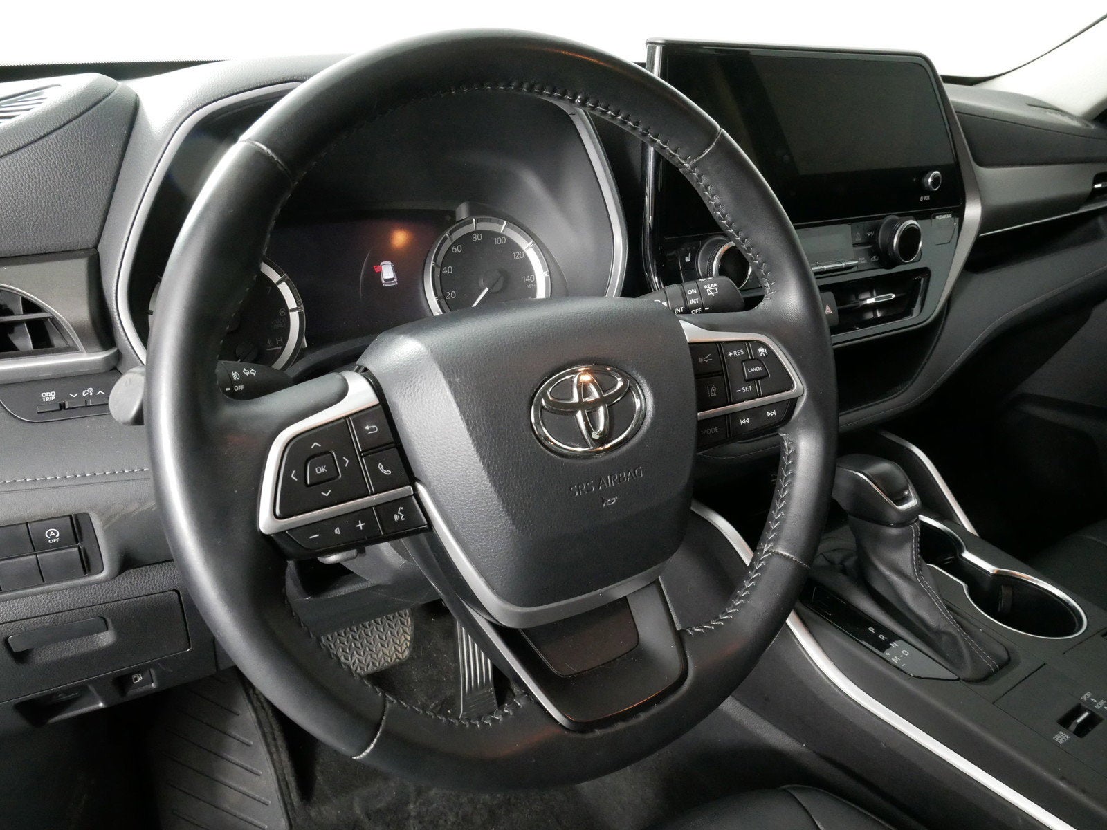 2023 Toyota Highlander XLE FWD *1 OWNER!*