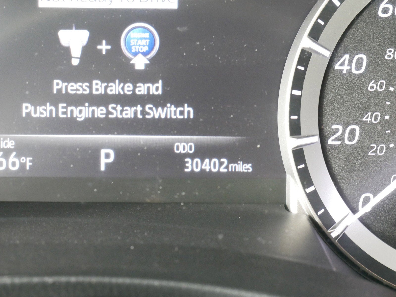 2023 Toyota Highlander XLE FWD *1 OWNER!*