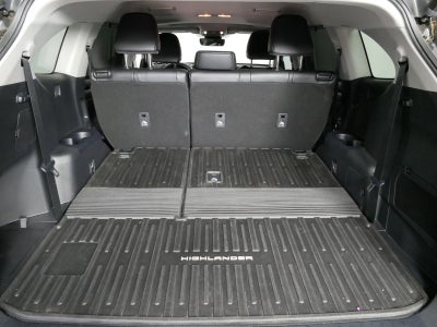 2023 Toyota Highlander XLE FWD *1 OWNER!*