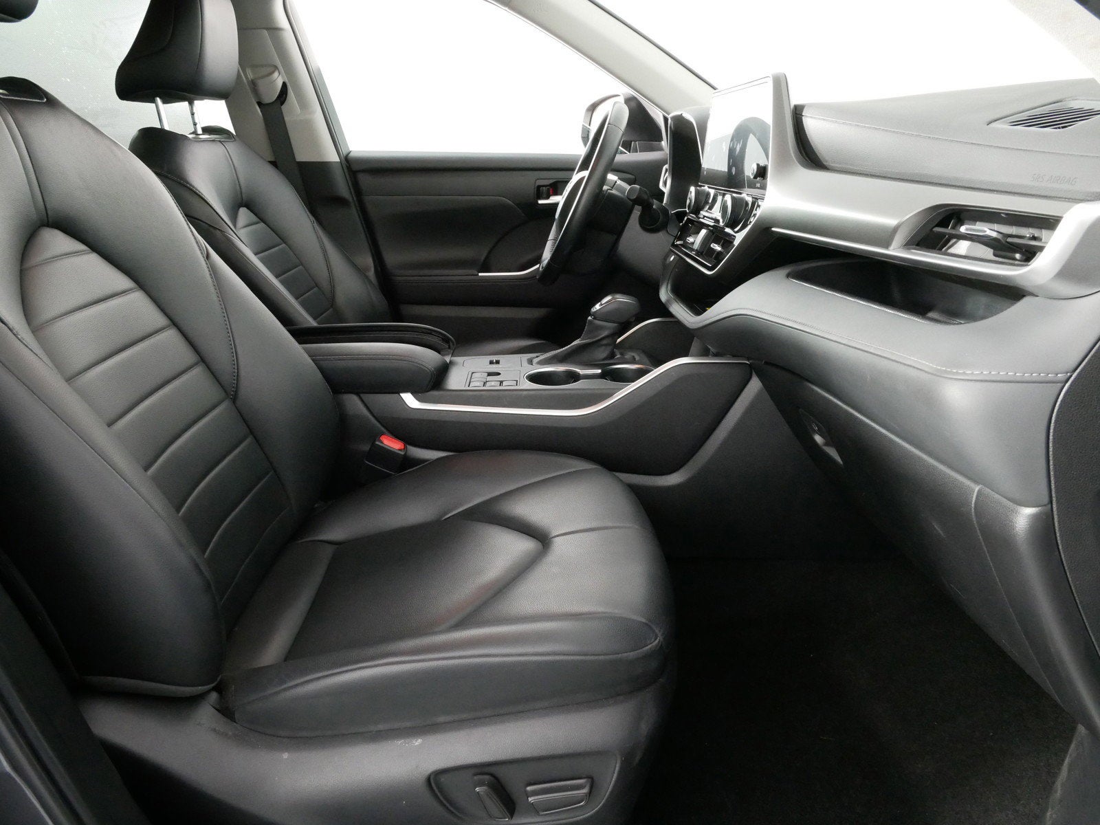 2023 Toyota Highlander XLE FWD *1 OWNER!*