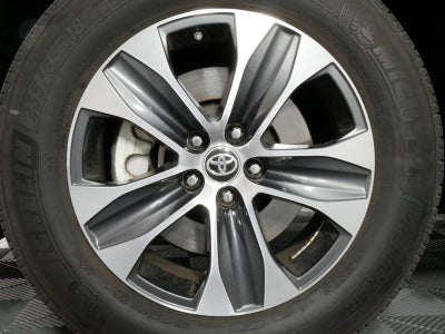 2023 Toyota Highlander XLE FWD *1 OWNER!*