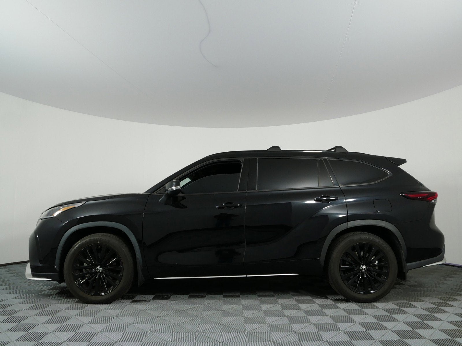2024 Toyota Highlander XSE *1-OWNER*
