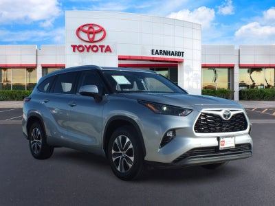 2024 Toyota Highlander XLE FWD *1-OWNER*