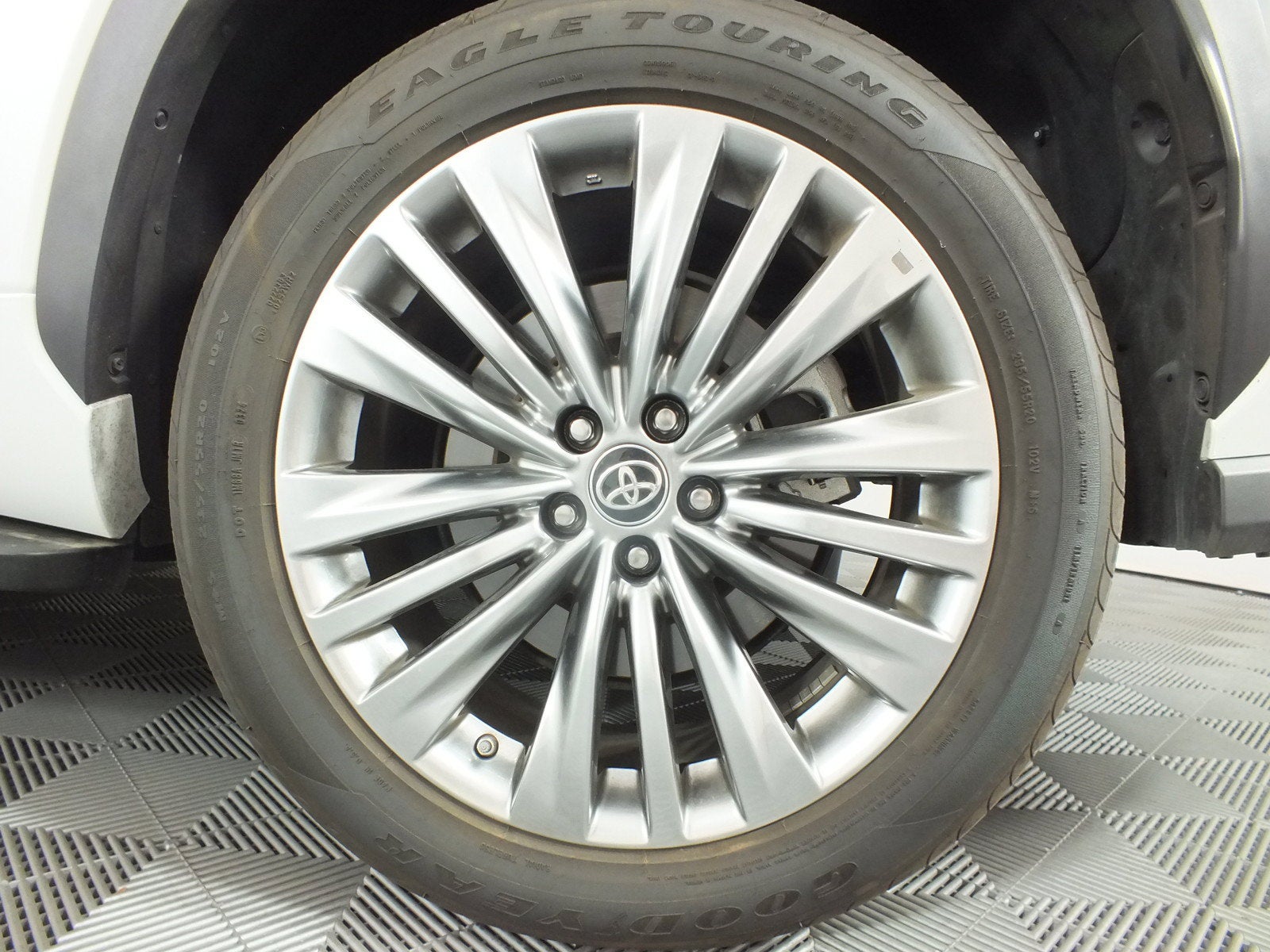 2024 Toyota Highlander Platinum *1-OWNER*