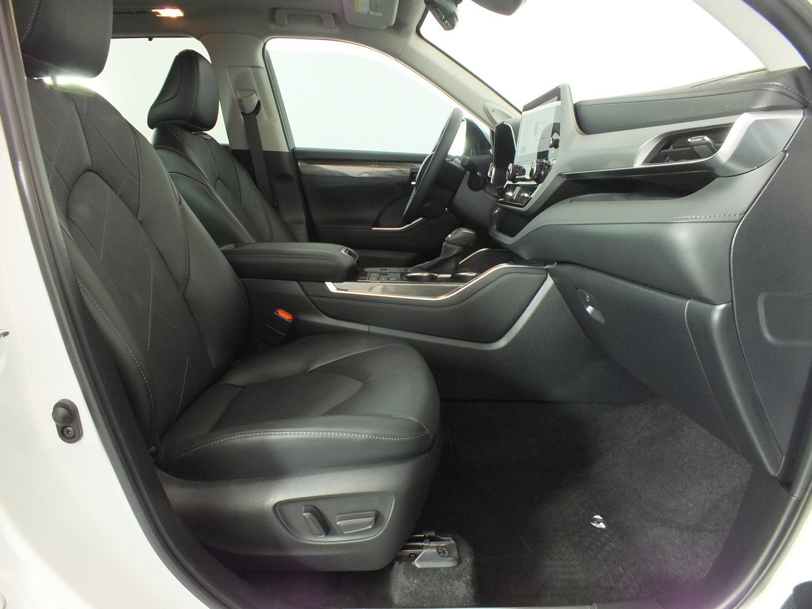 2024 Toyota Highlander Platinum *1-OWNER*