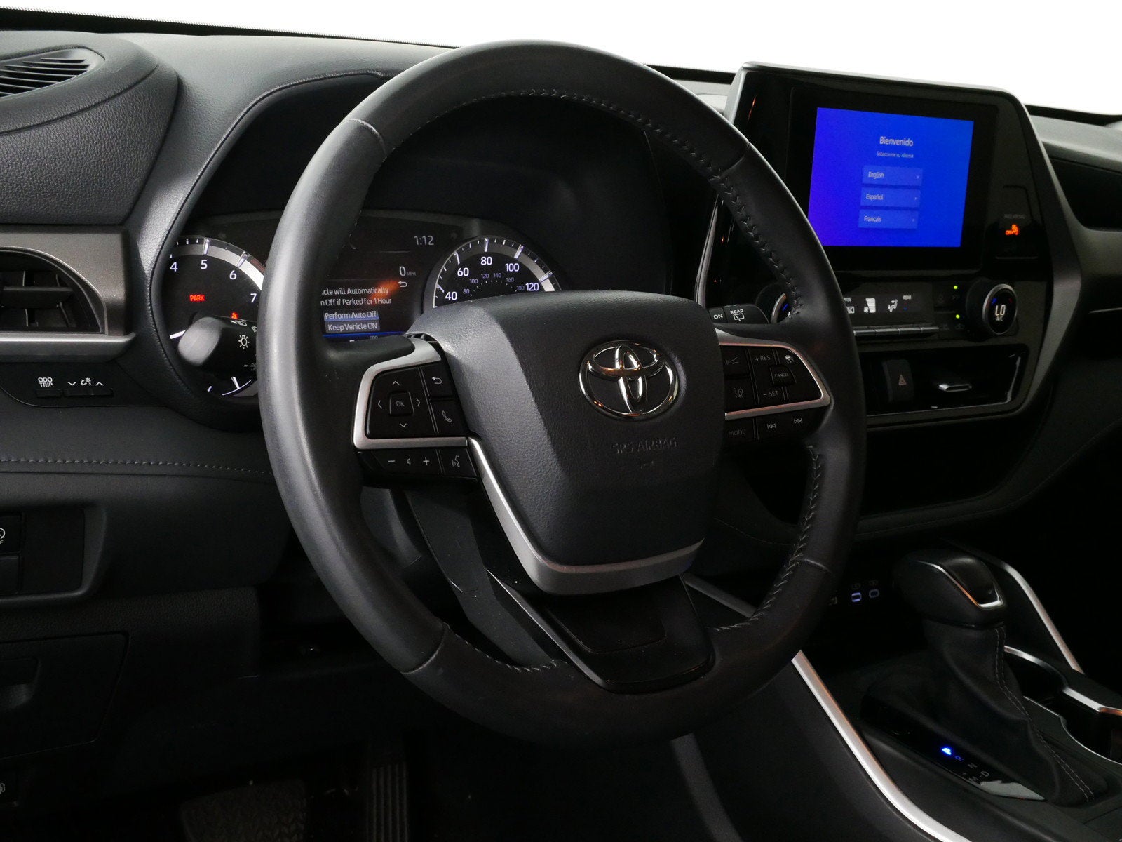2024 Toyota Highlander LE AWD *CLEAN CARFAX*