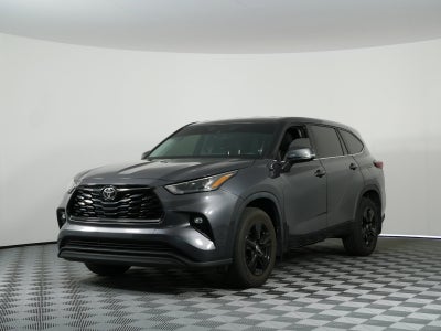 2024 Toyota Highlander LE AWD *CLEAN CARFAX*