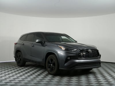 2024 Toyota Highlander LE AWD *CLEAN CARFAX*