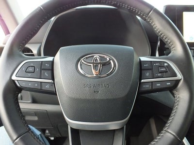 2023 Toyota Highlander AWD LE *1-OWNER*