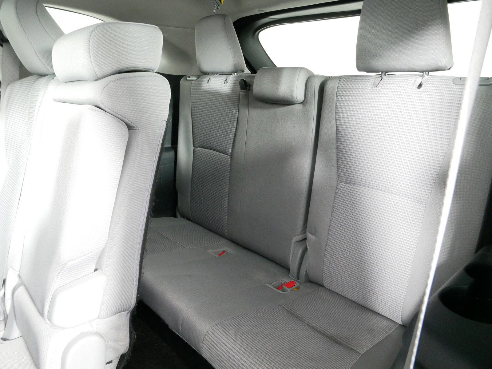 2025 Toyota Highlander LE AWD *CLEAN CARFAX, 1 OWNER!*