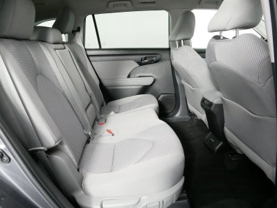 2025 Toyota Highlander LE AWD *CLEAN CARFAX, 1 OWNER!*