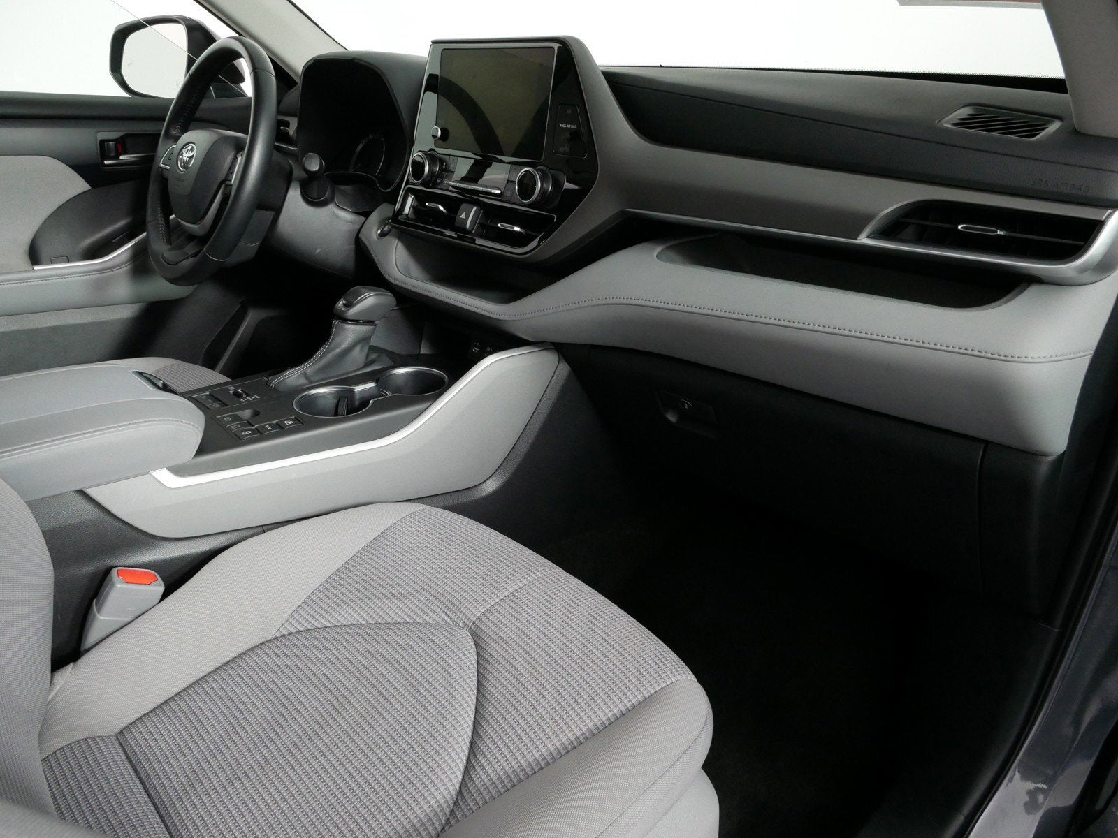 2025 Toyota Highlander LE AWD *CLEAN CARFAX, 1 OWNER!*