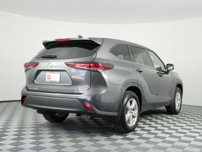 2025 Toyota Highlander LE AWD *CLEAN CARFAX, 1 OWNER!*