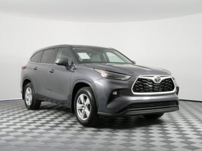 2025 Toyota Highlander LE AWD *CLEAN CARFAX, 1 OWNER!*