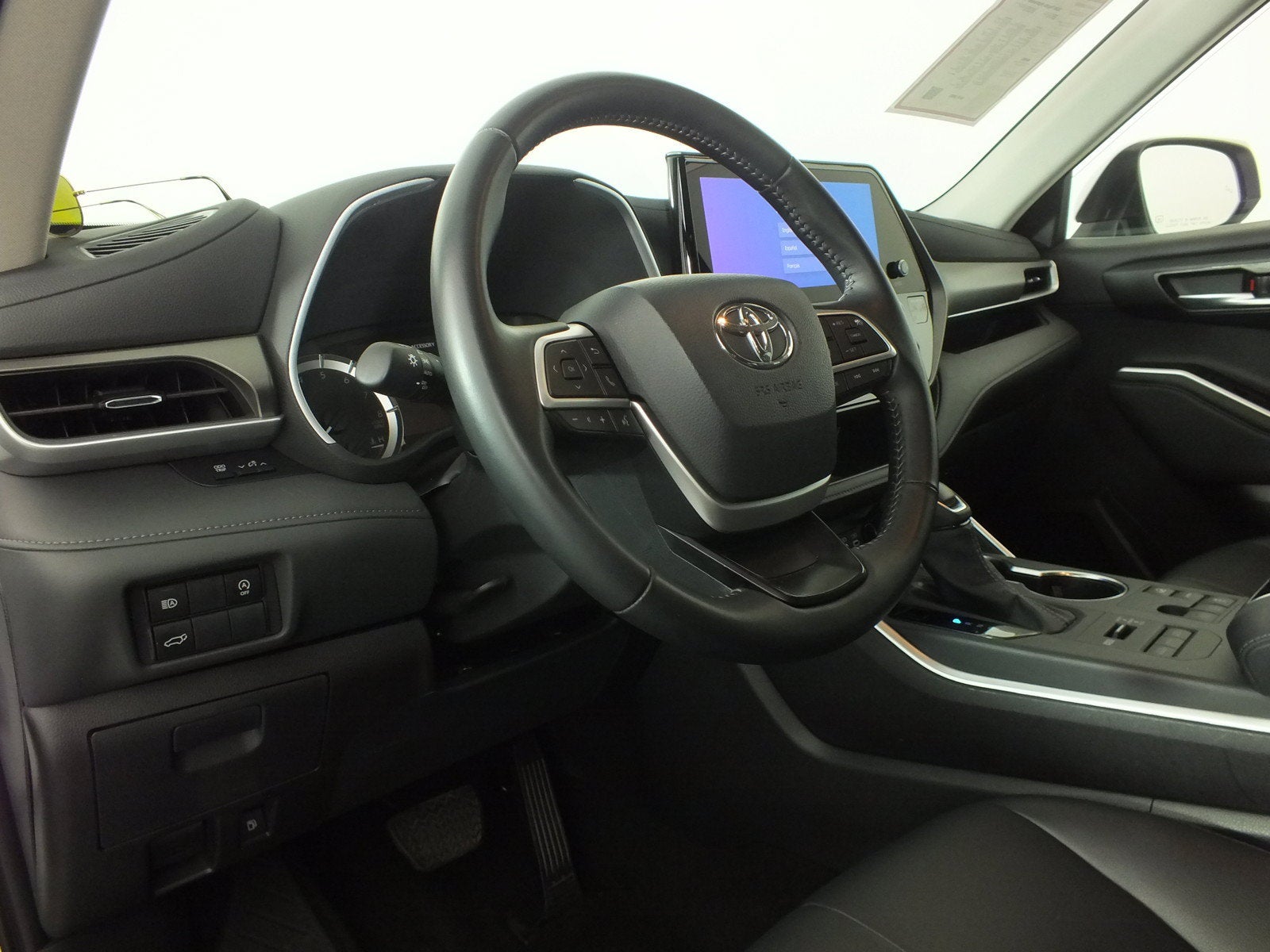 2026 Toyota Highlander XLE AWD *1-OWNER*