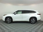 2026 Toyota Highlander XLE AWD *1-OWNER*