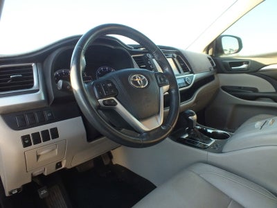 2016 Toyota Highlander XLE *1-OWNER*