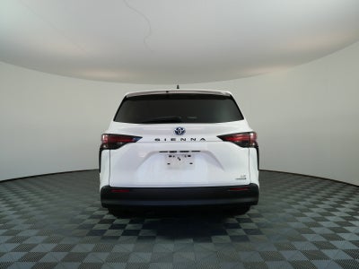 2021 Toyota Sienna LE Hybrid *LOOKS GREAT!*