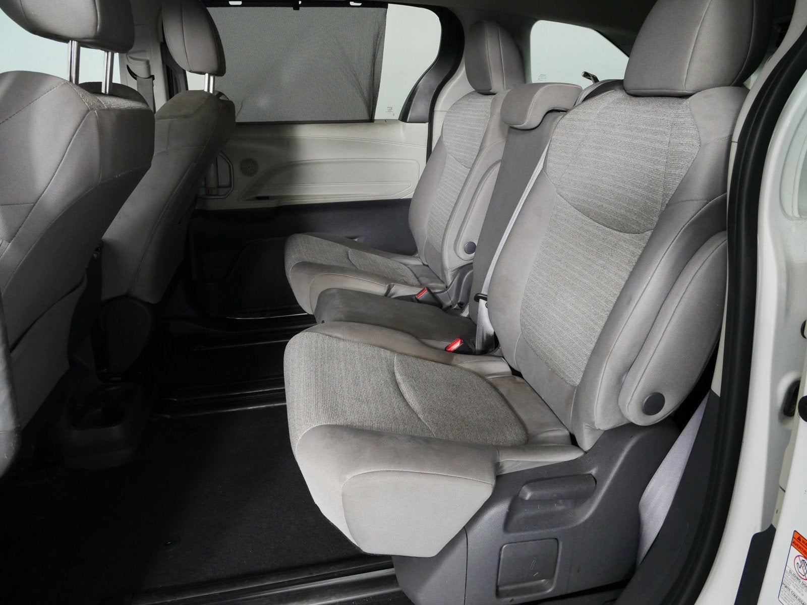 2021 Toyota Sienna LE Hybrid *1-OWNER*