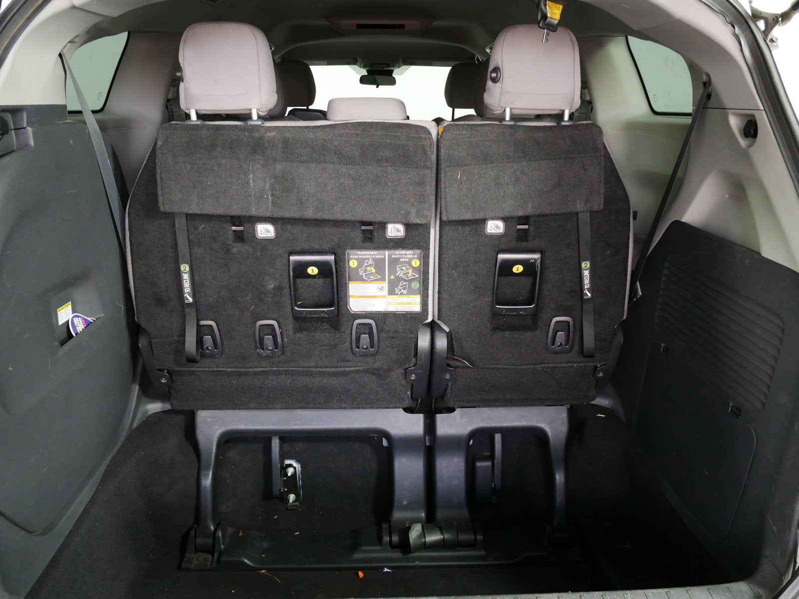 2021 Toyota Sienna LE Hybrid *1-OWNER*