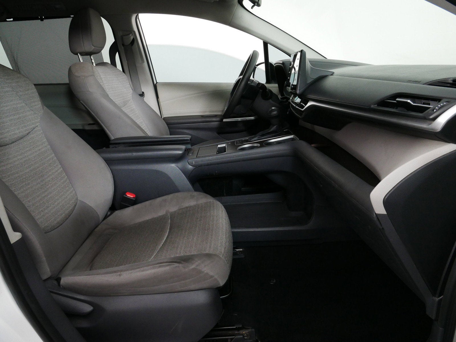 2021 Toyota Sienna LE Hybrid *1-OWNER*