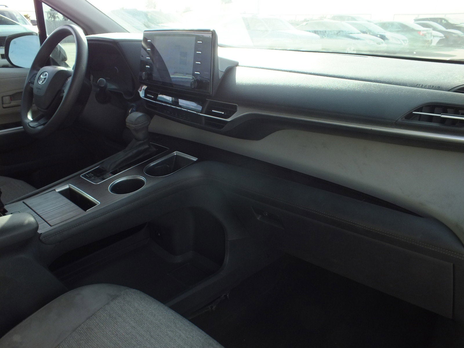 2022 Toyota Sienna LE Hybrid *1-OWNER*