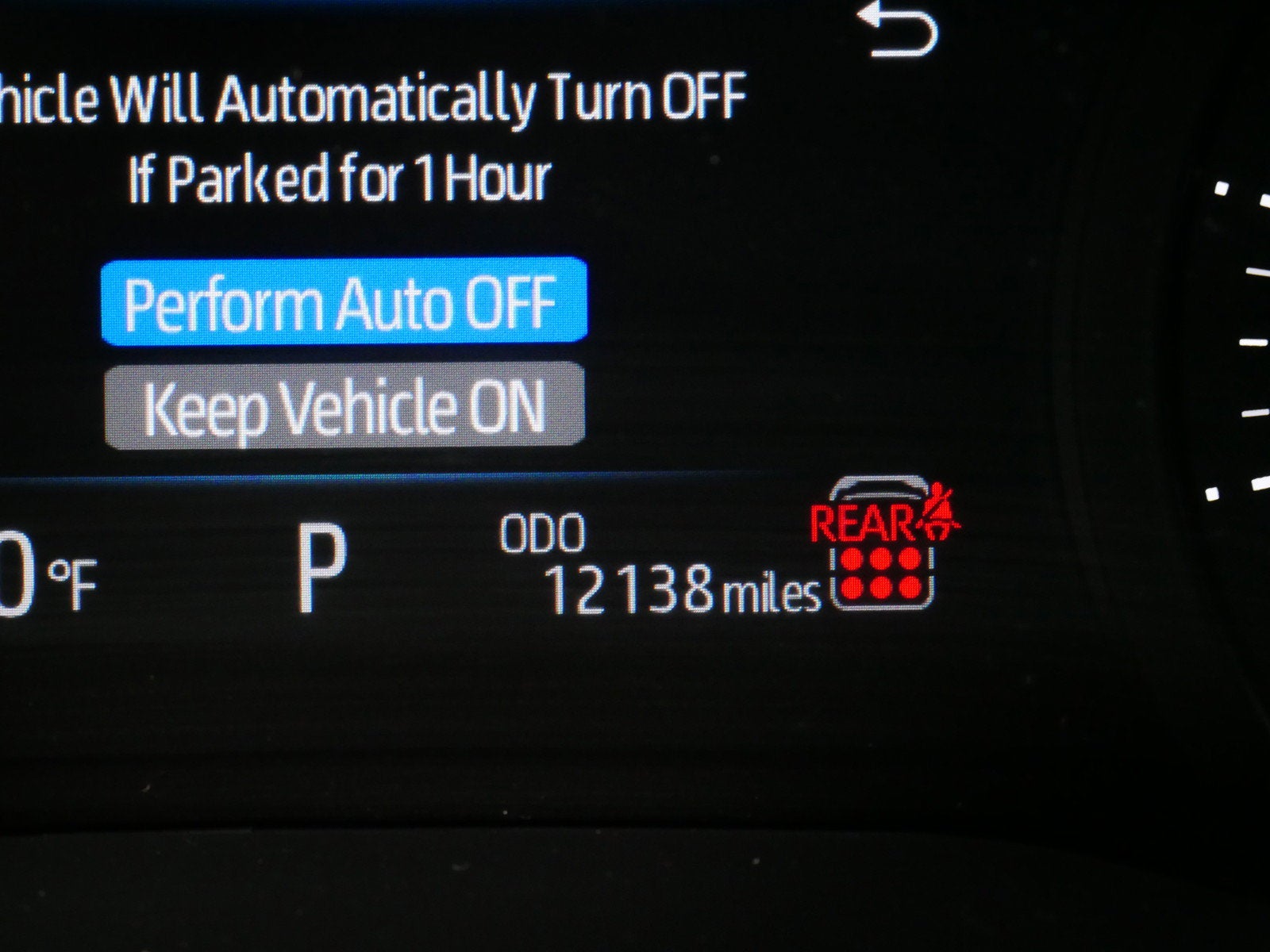 2026 Toyota Sienna LE Hybrid *LOW MILES! CLEAN CARFAX*