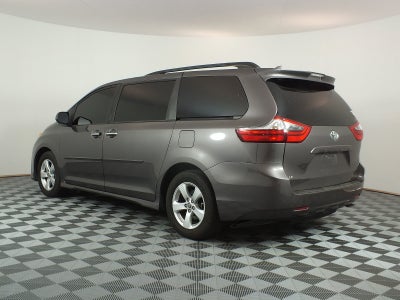 2020 Toyota Sienna LE *RELIABLE DAILY DRIVER!*