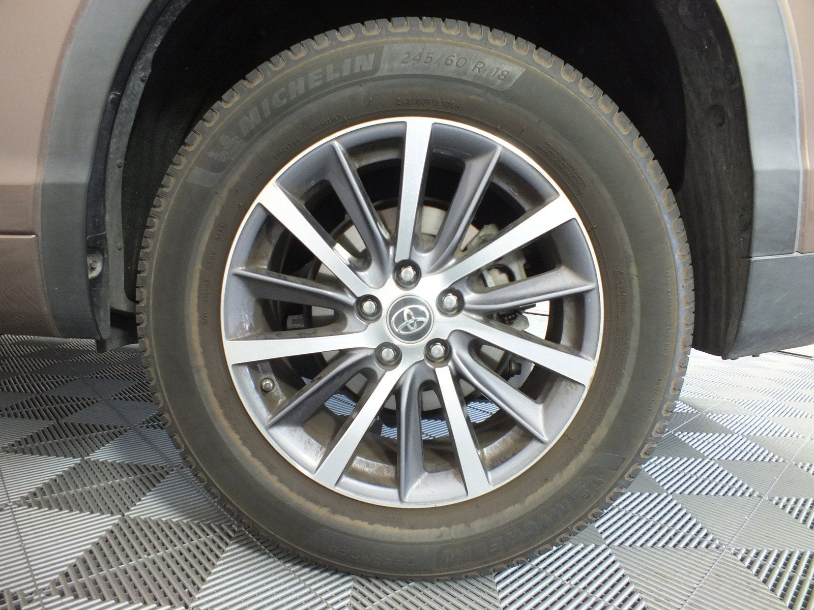2018 Toyota Highlander XLE *1-OWNER*