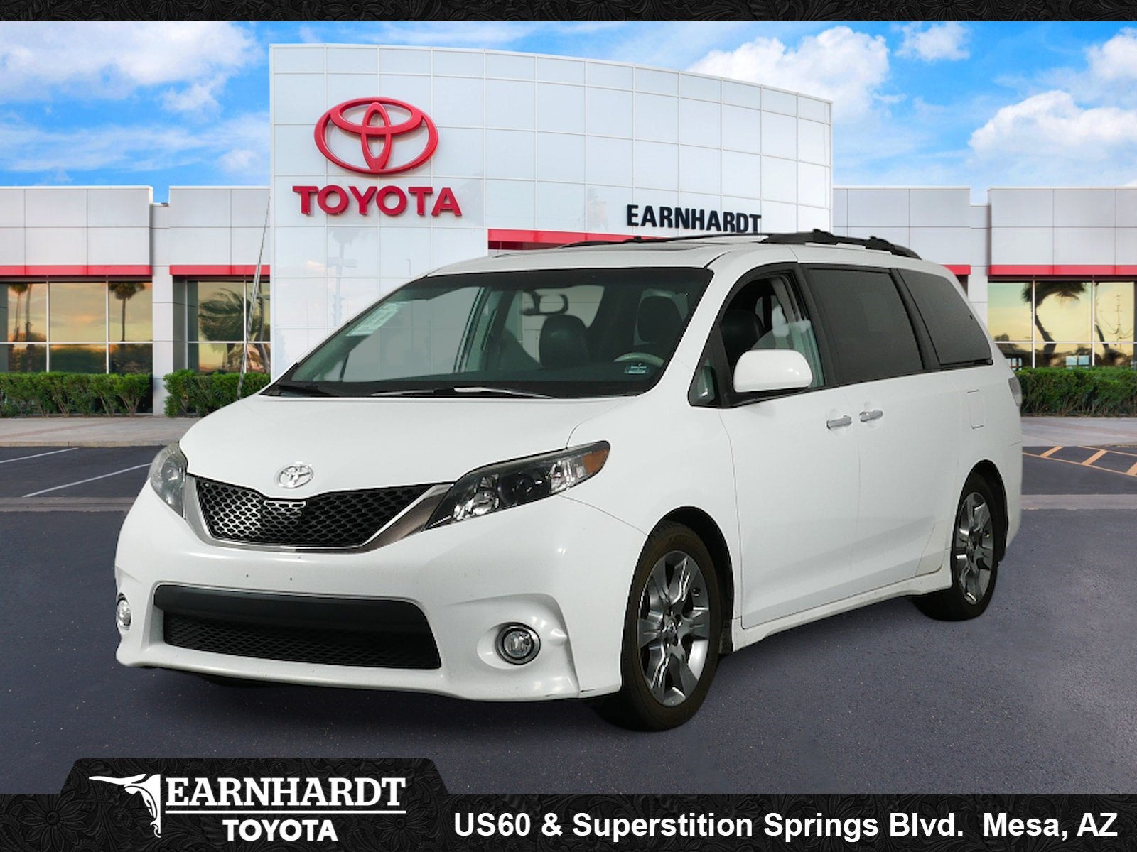 2014 Toyota Sienna SE *CLEAN CARFAX!*